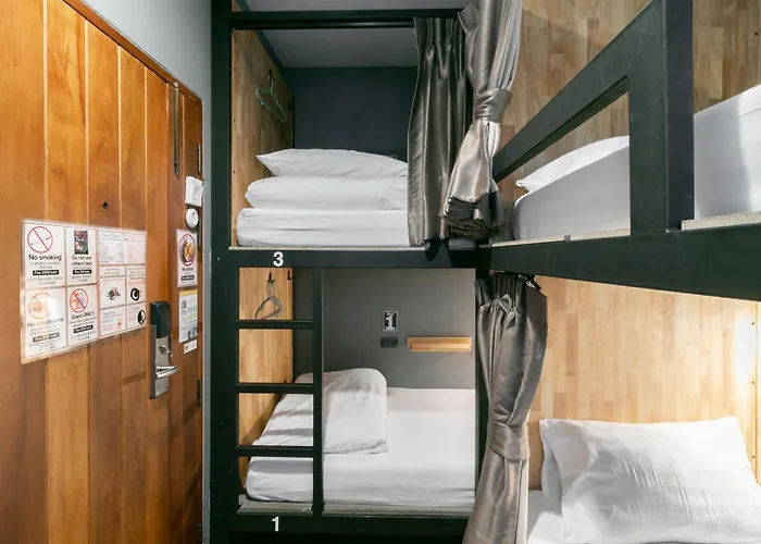 Timber Hostel กรุงเทพมหานคร